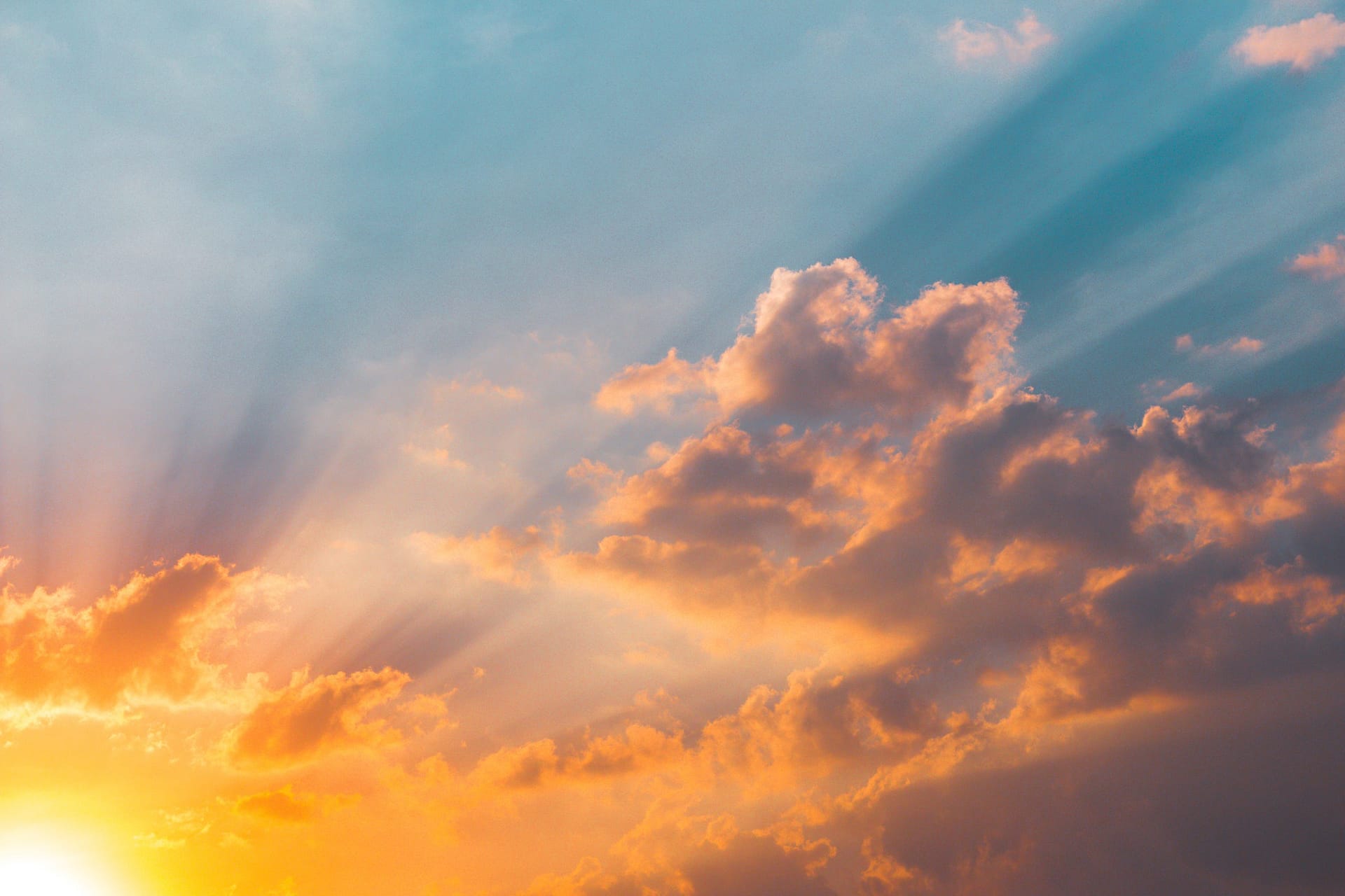 صباح الخميس*